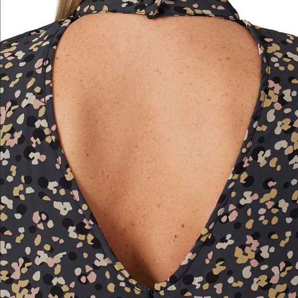 Kendall and Kylie Chiffon Shift Dress - Picture 5 of 15